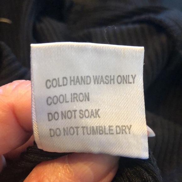 Princess Polly xx Ribbed Knit Long Sleeves Square Neck Bodycon Romper Size 4 - Picture 13 of 14